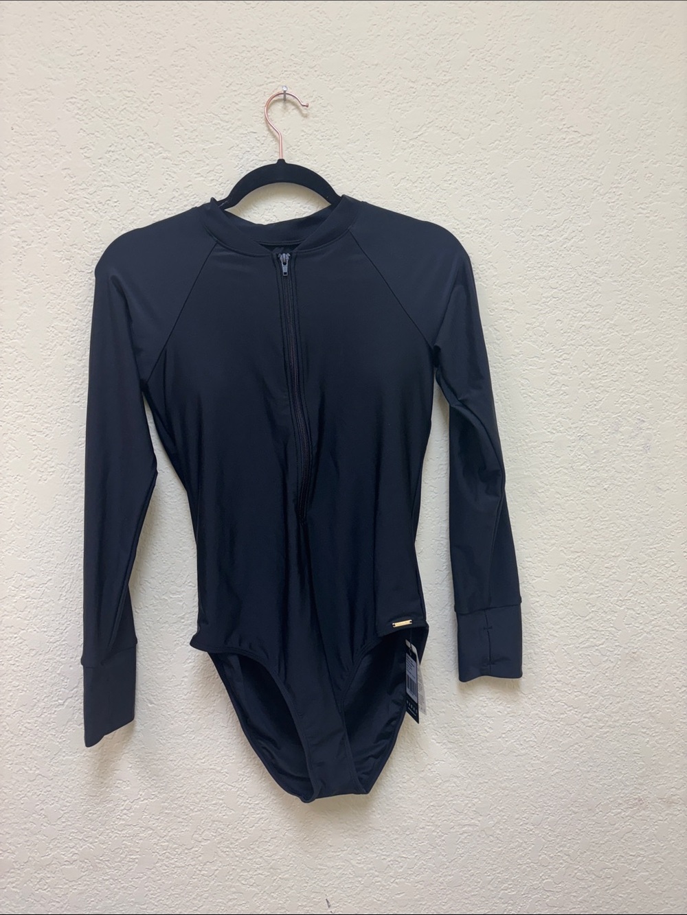 RELLECIGA Black Long-Sleeve Front Zip One-Piece Swimsuit